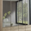 Kleiderschrank IMAGO